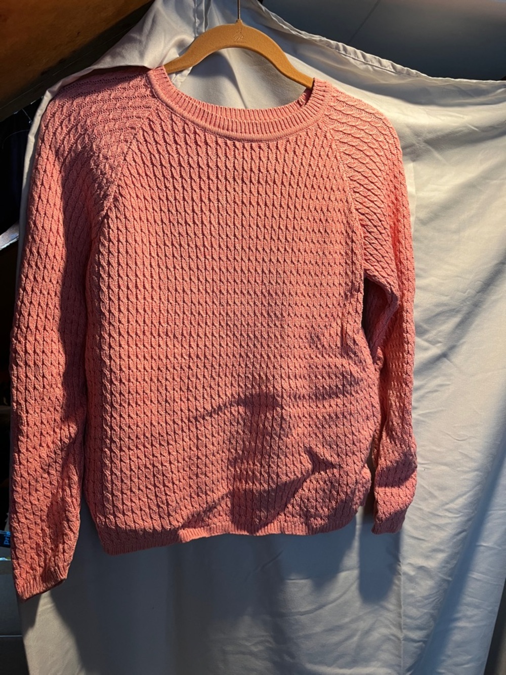 Liz Claiborne Coral Pink Cable Knit Crewneck Sweater